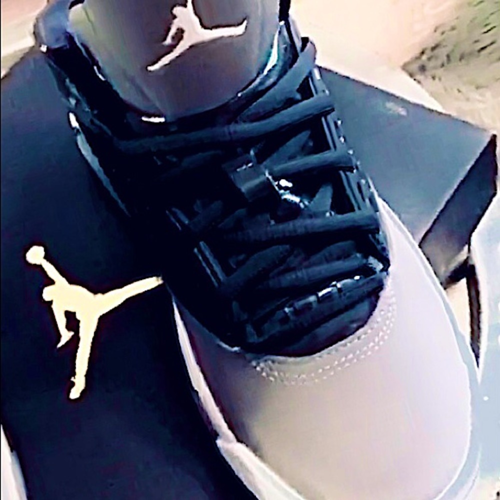 JORDANS!! Youth! NWT
